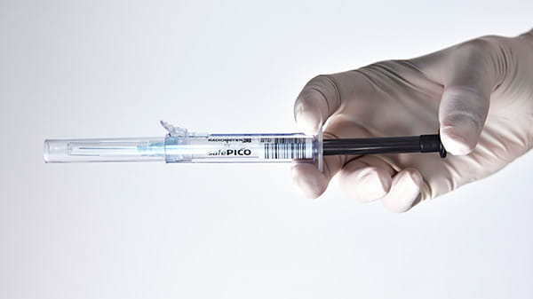 SafePICO blood gas syringe from Radiometer